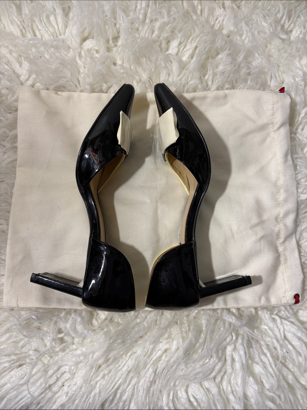 Louis Vuitton Two-Tone Pointed Toe Pumps in Black and White size 39 or 8.5 - Picture 4 of 13
